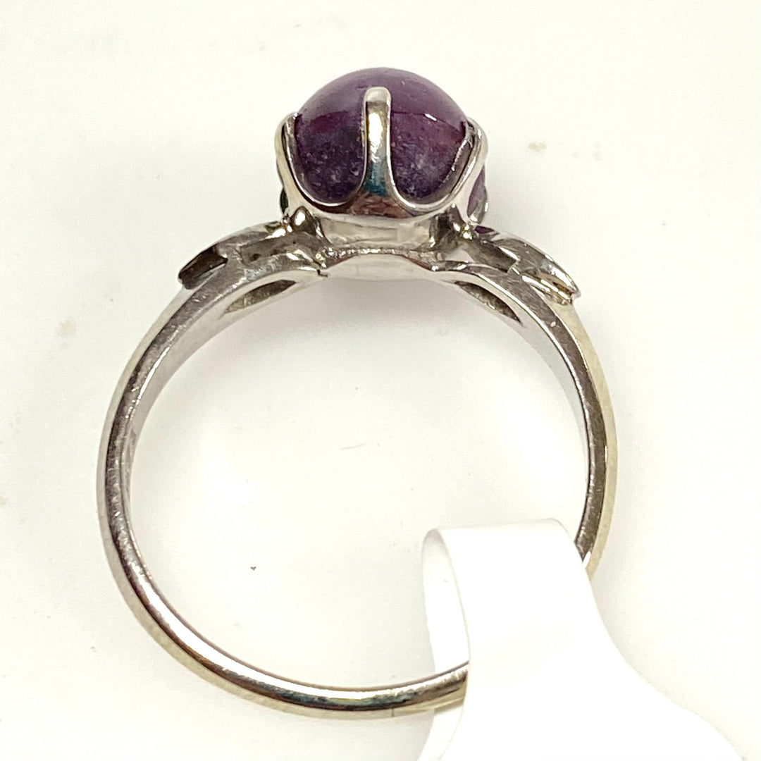 v632 Vintage 14k White Gold Cabochon Purple Star Ruby Stone Ring Size 7.25