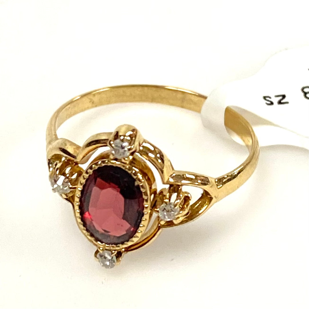 v638 Vintage 14k Yellow Gold Oval Garnet & White Gemstone Ring Size 8.75