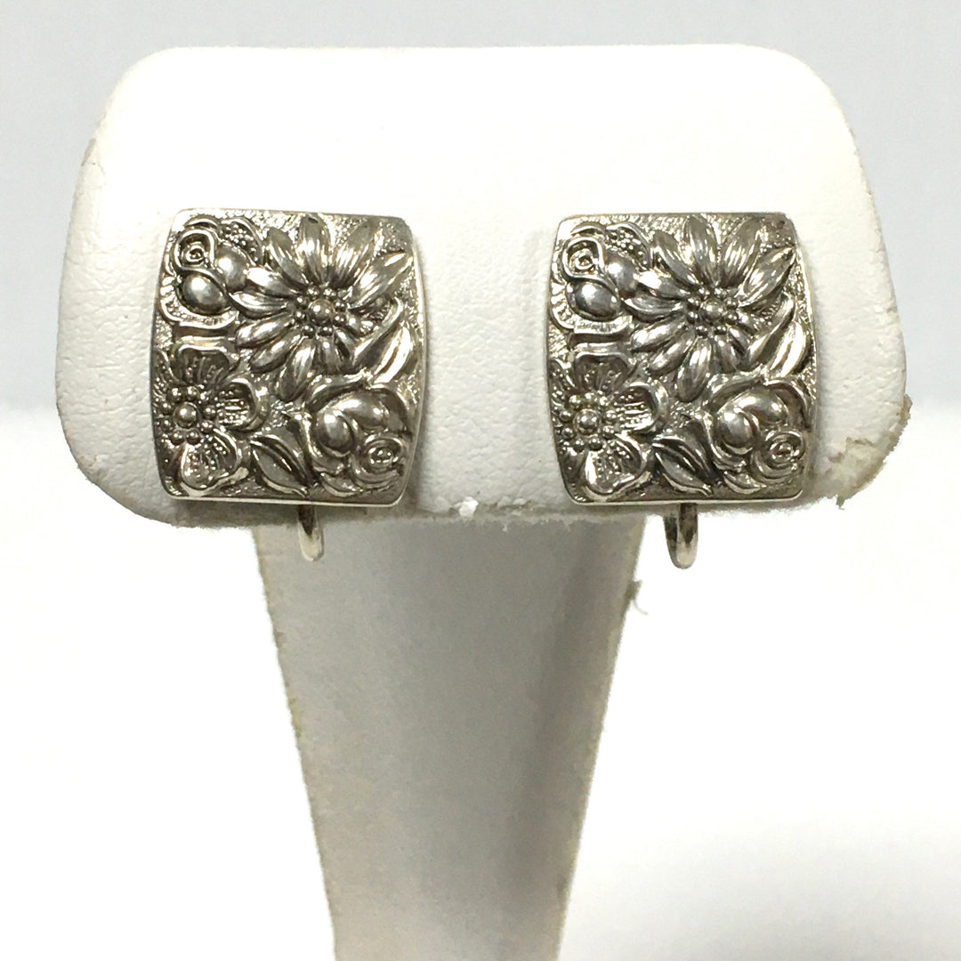 v646 Vintage Sterling Silver Floral Screw-back Earrings 1965 Towle Conttessina Collection