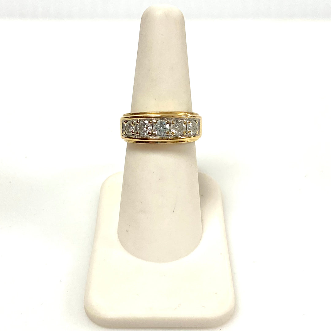 v652 Vintage 14k Yellow Gold Channel-set 5 Diamonds 0.5cts tw Band Ring Sz 6.5