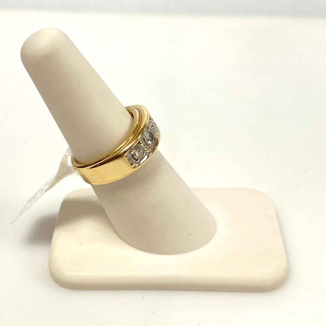 v652 Vintage 14k Yellow Gold Channel-set 5 Diamonds 0.5cts tw Band Ring Sz 6.5