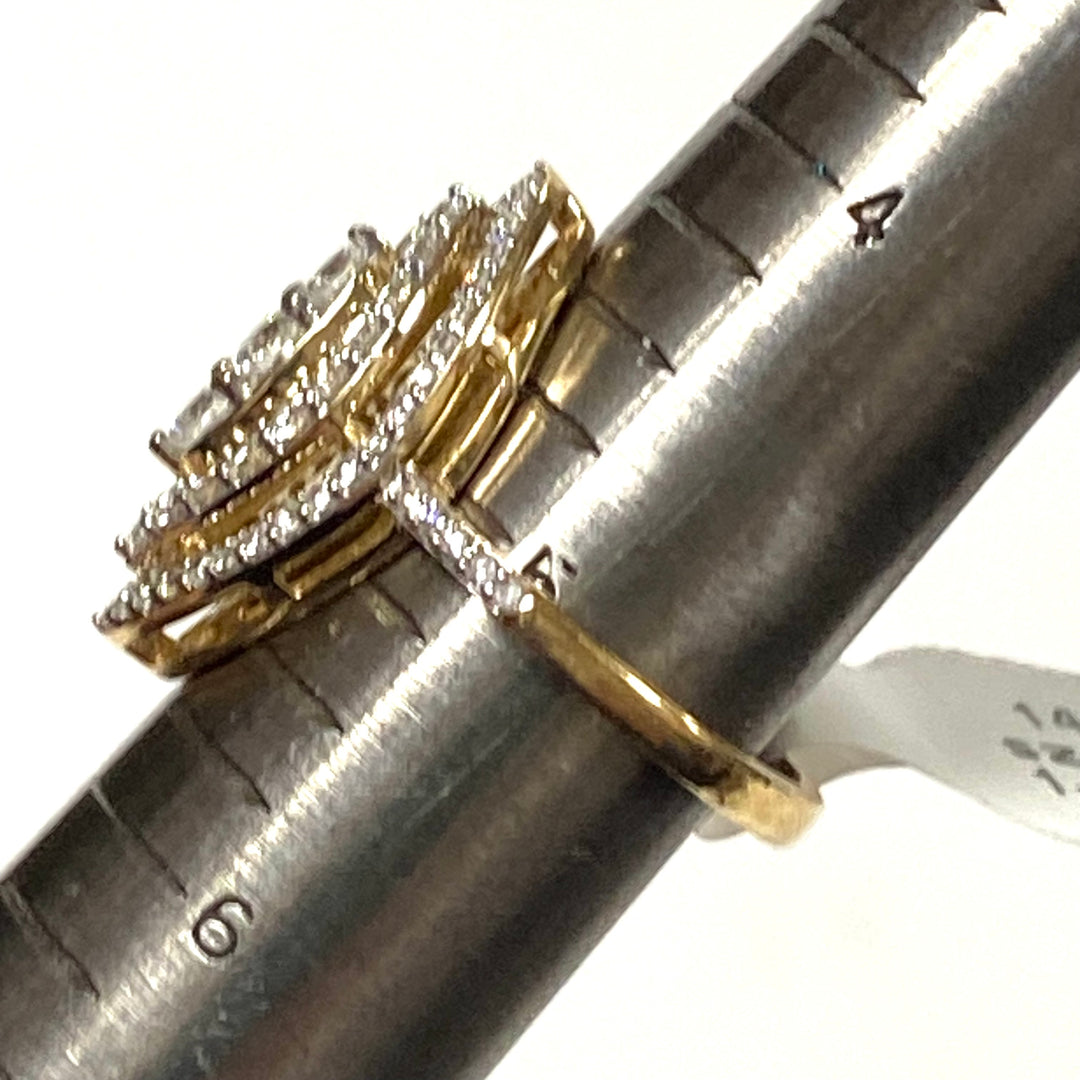 v661 Vintage 14k Yellow Gold Marquise-Shaped 1+cts Diamond Cluster Ring Size 5