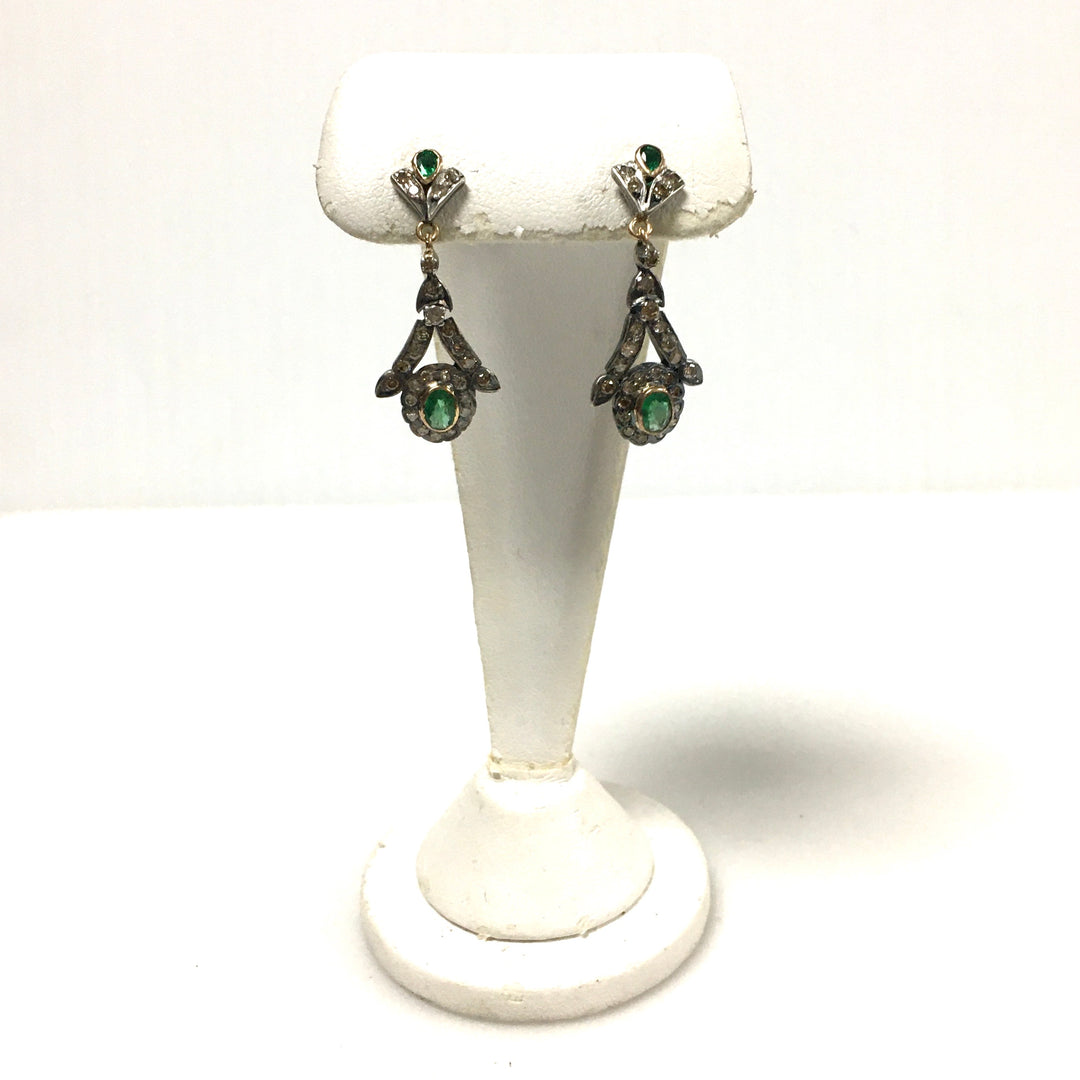 v673 Vintage 18k Yellow White Gold Diamond Emerald Pierced Drop Dangle Earrings