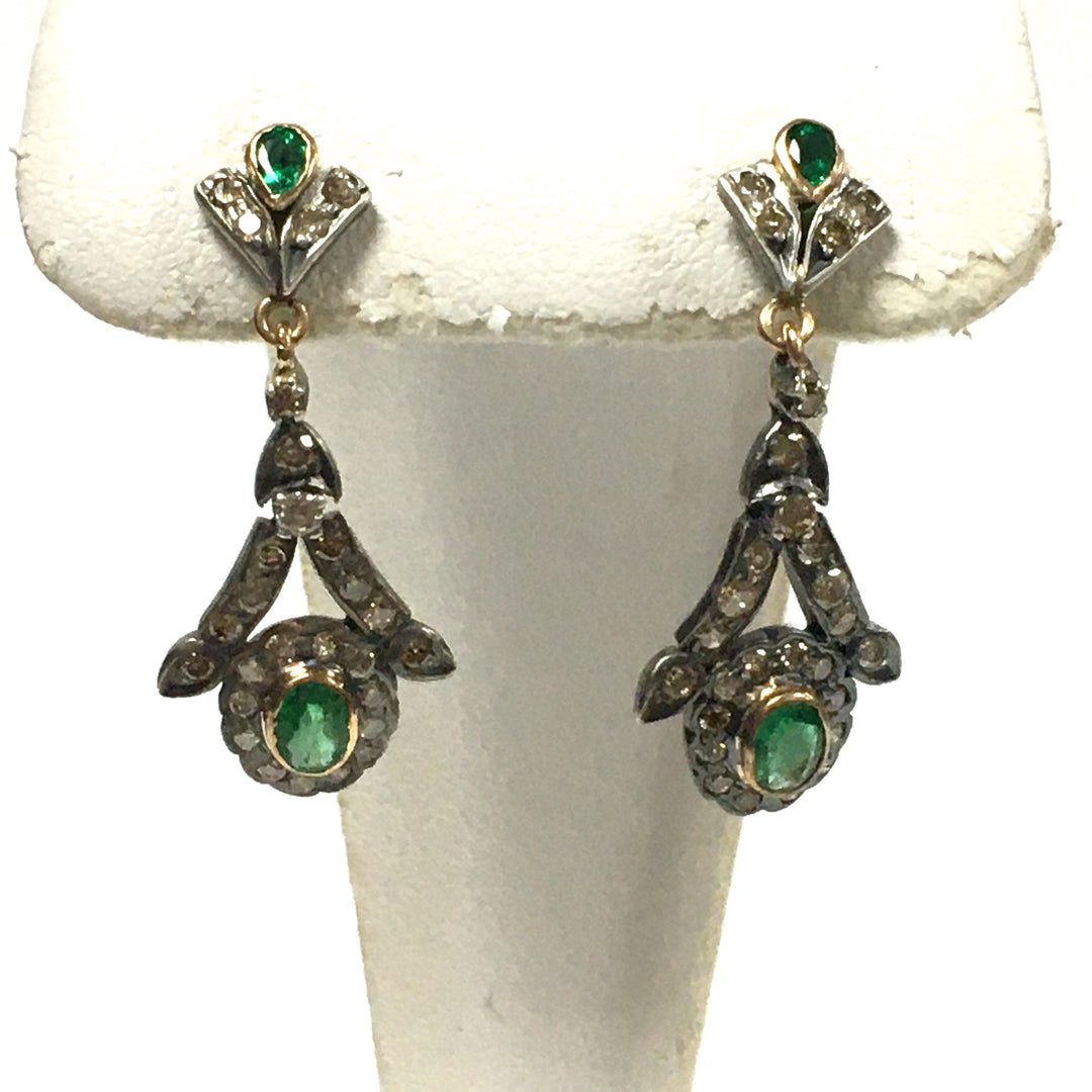 v673 Vintage 18k Yellow White Gold Diamond Emerald Pierced Drop Dangle Earrings