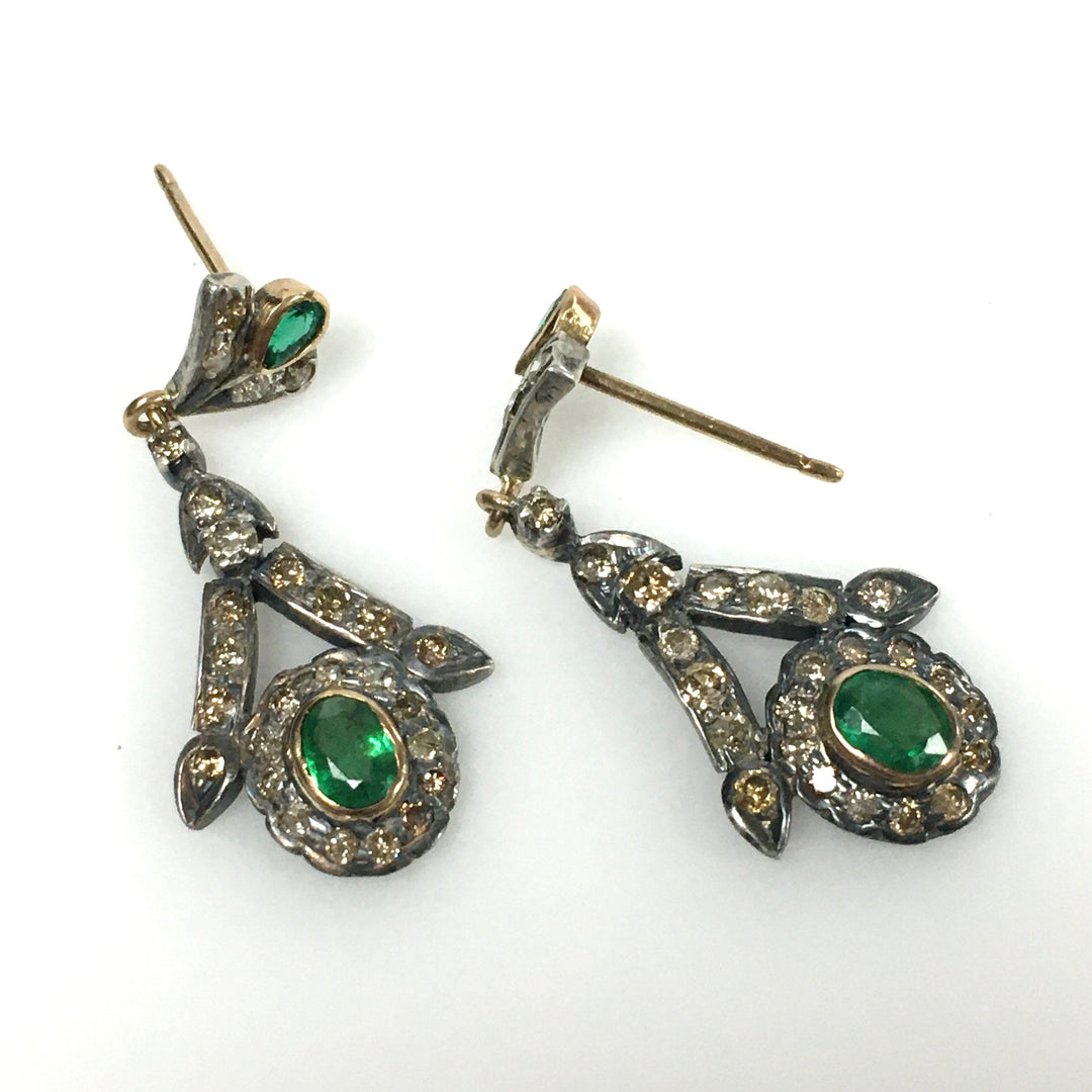 v673 Vintage 18k Yellow White Gold Diamond Emerald Pierced Drop Dangle Earrings