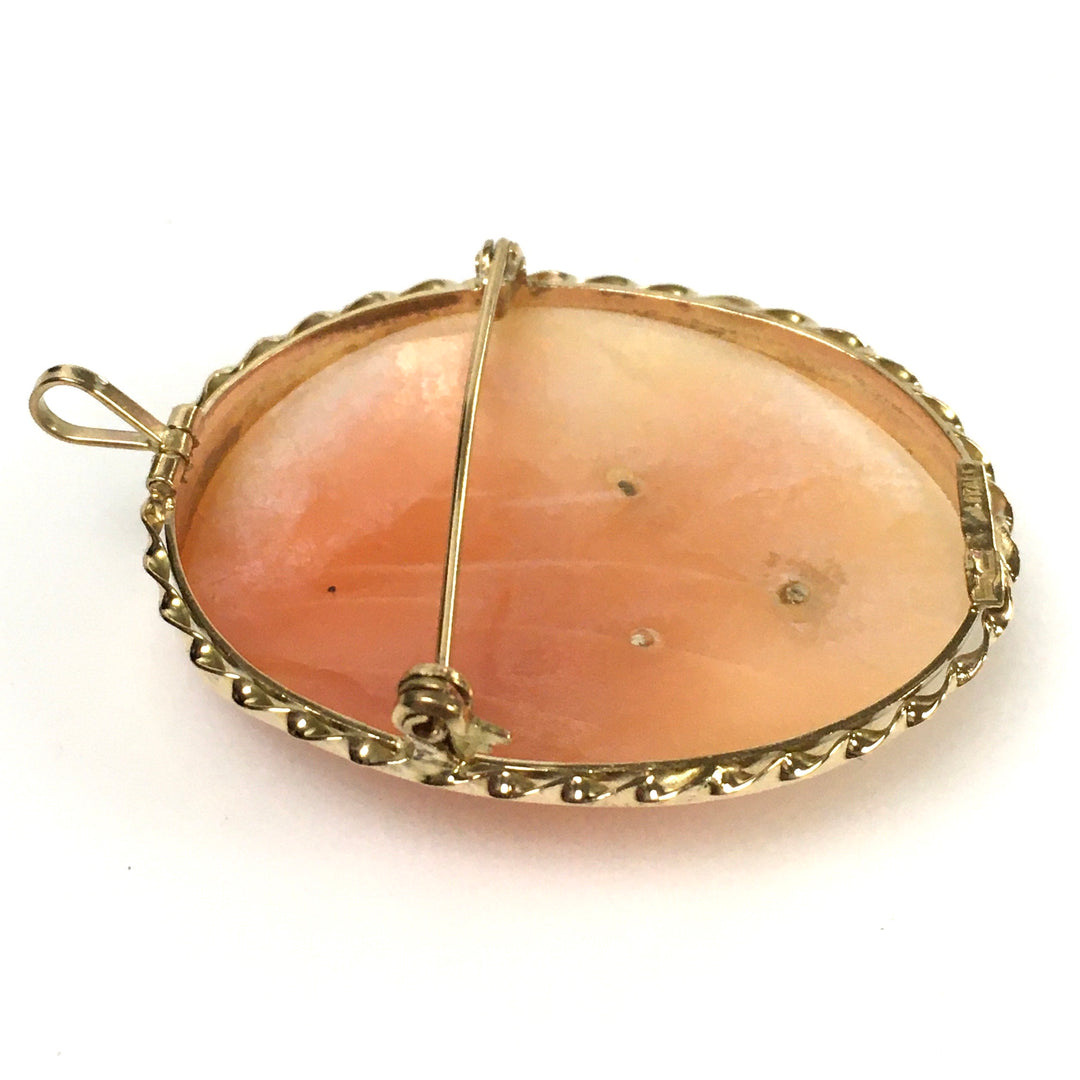 v681 Vintage Carved Cameo Brooch Pin Pendant in 14K Gold Habille Twisted Frame