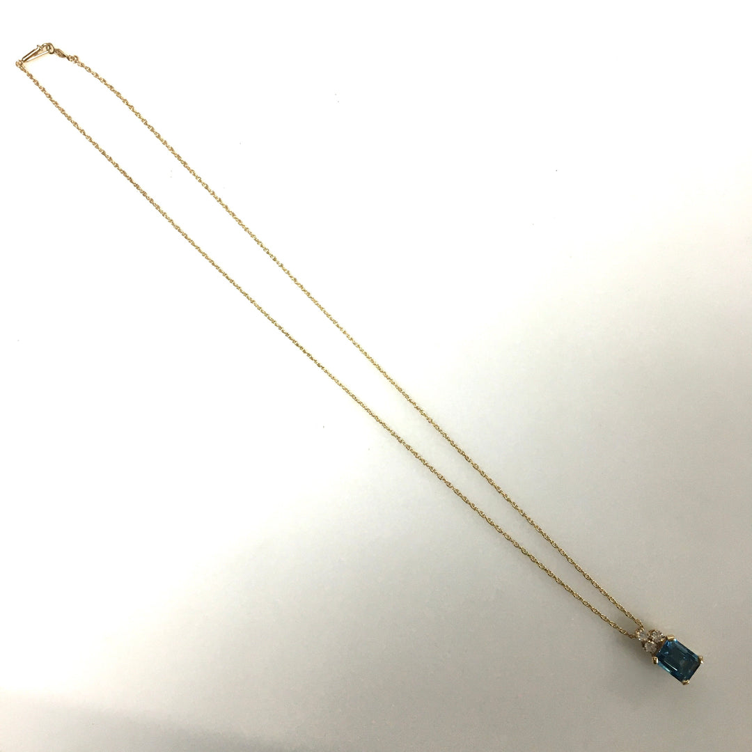 v686 Vintage 14K Yellow Gold Emerald-cut Blue Topaz Pendant Chain Necklace 19"