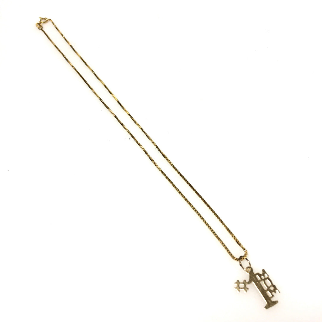 v687 Vintage 14K Yellow Gold #1 Mom Pendant Box Chain Necklace 16" Long Mother's Day