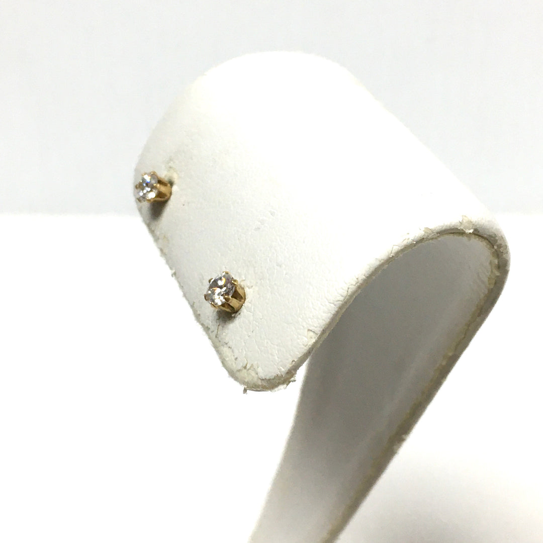 v693 Vintage 14k Yellow Gold 0.4cts White Stone Stud Pierced Earrings