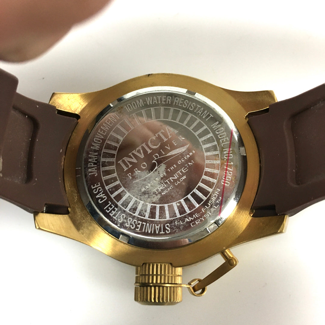 v701 Invicta Pro Diver model 17890 Tritnite luminous Display Men's Wrist Watch