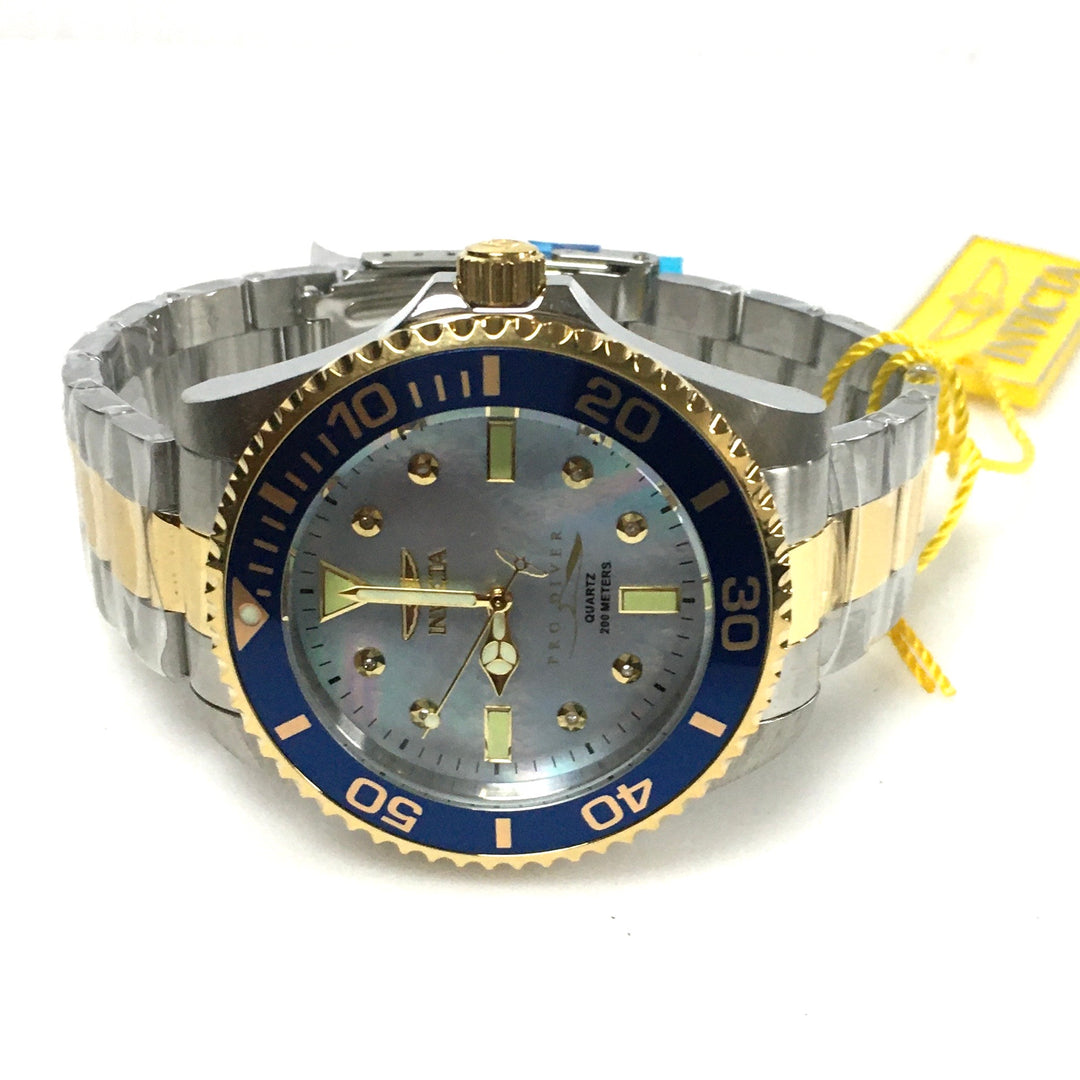 v705 Invicta Pro Diver model 32927 Mother-of-Pearl Dial Quartz Men's Wrist Watch