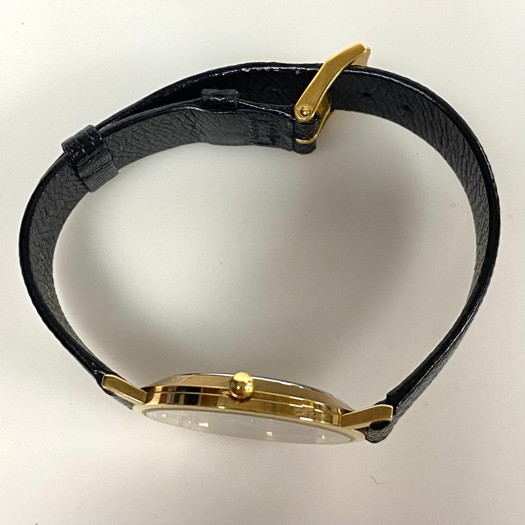 m731 Vintage Movado Museum Classic Watch Minimalist Black Dial Gold-toned Dot
