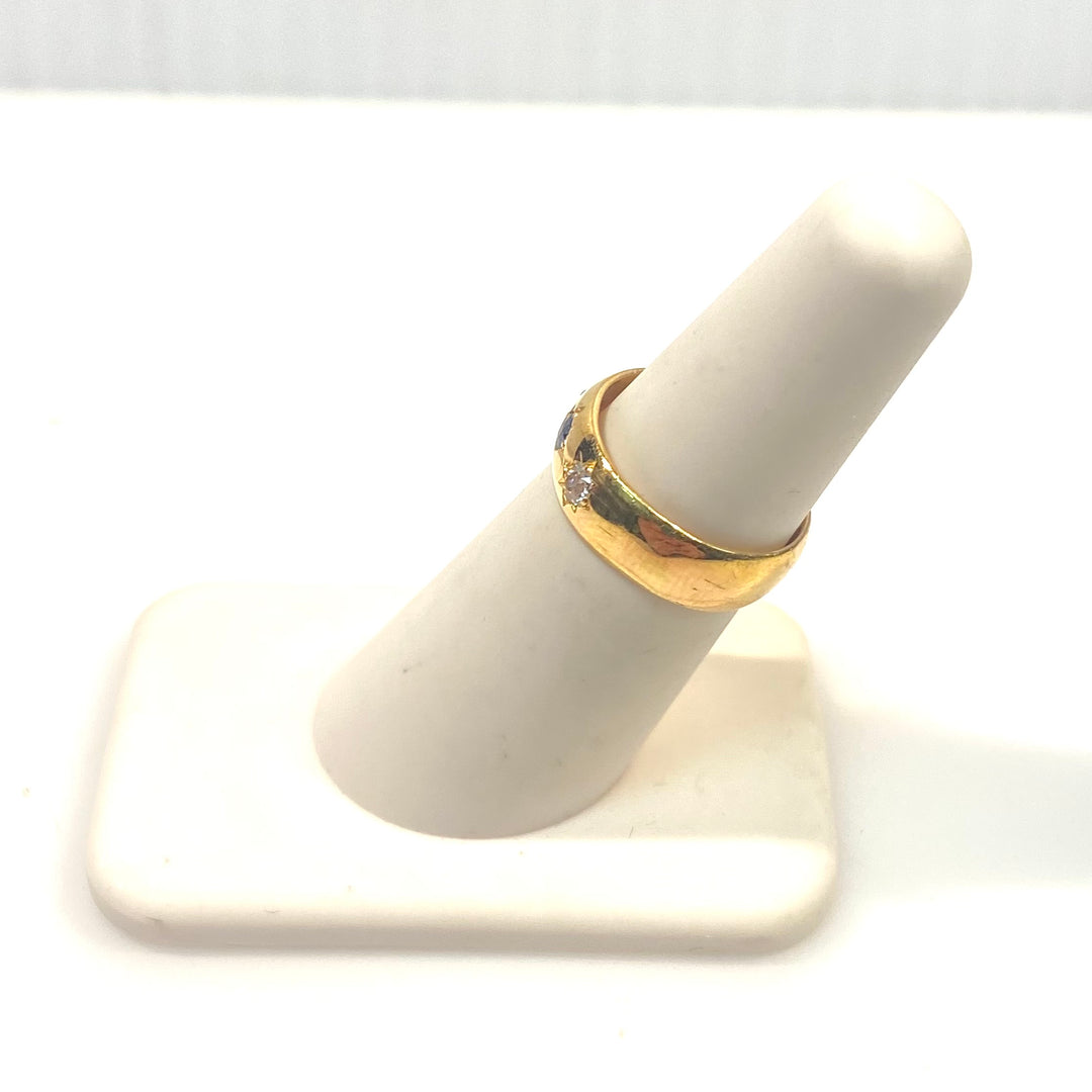 v741 Antique 18K Yellow Gold Blue Sapphire & Diamond Wedding Band Ring Size 5.5