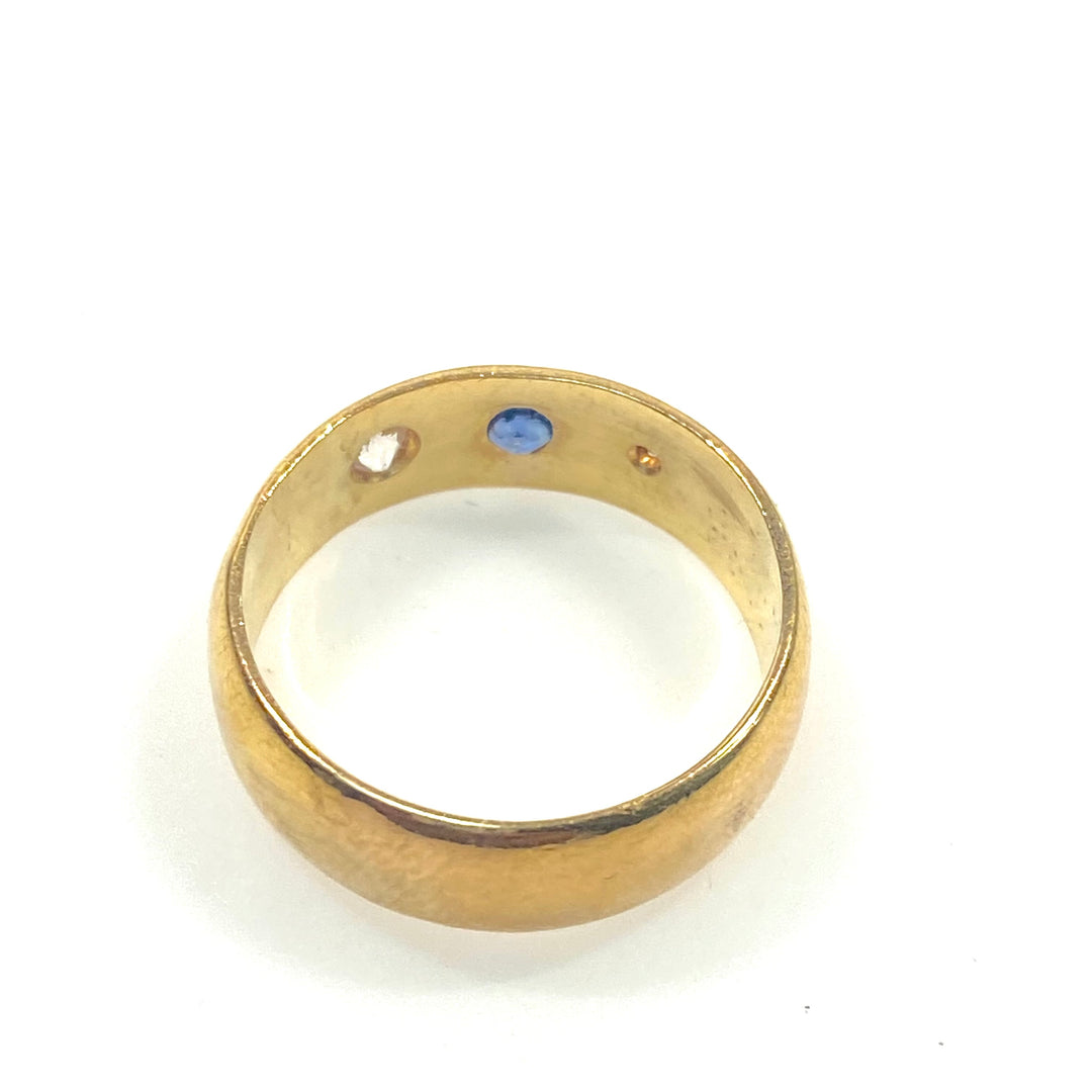 v741 Antique 18K Yellow Gold Blue Sapphire & Diamond Wedding Band Ring Size 5.5