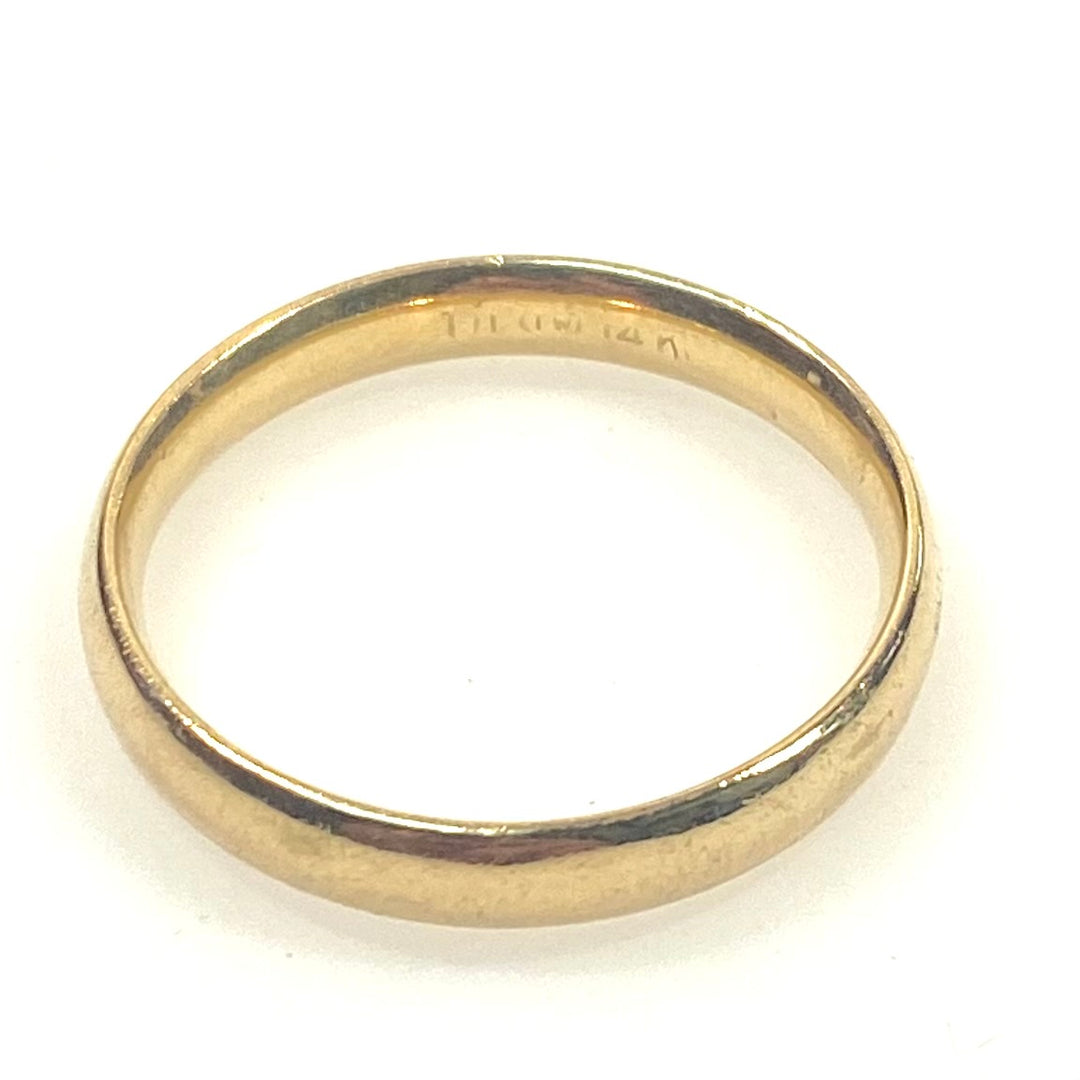 v745 Vintage 14k Yellow Gold 3mm Wide Domed Wedding Band Ring Size 11