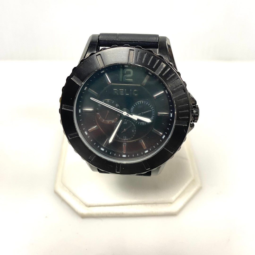 v769 Relic Stainless Steel Black Ion Silicone Men's Wrist Watch model ZR15689