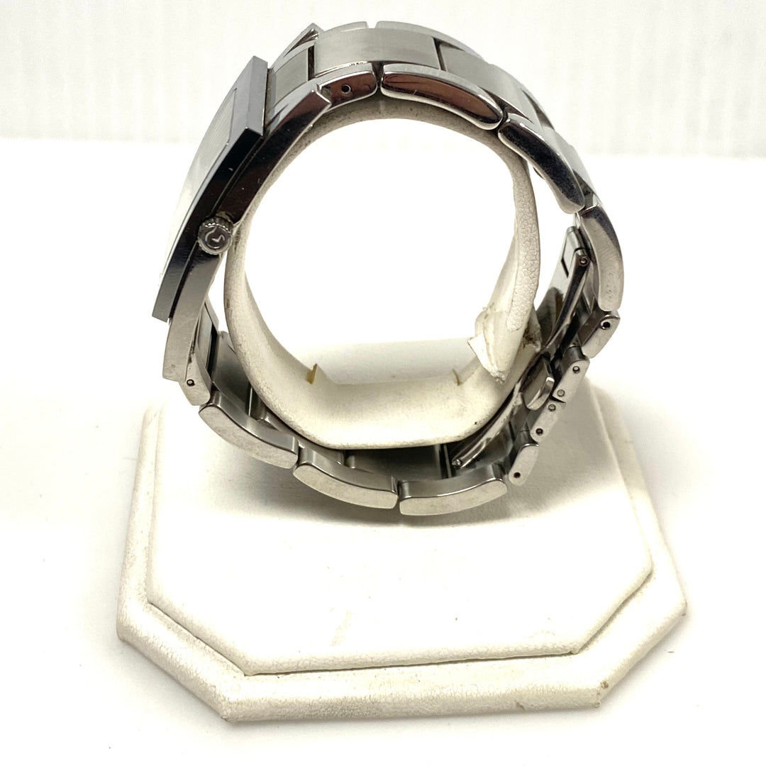 v784 Vintage Gucci 7900M series Stainless Steel Swiss Made Quartz Wrist Watch