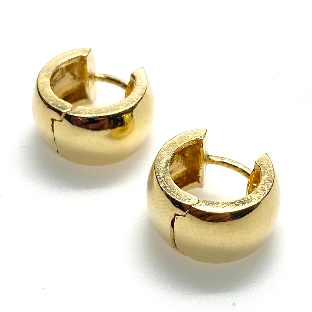 v826 Vintage JCC 14k Yellow Gold Wide "huggie" or "puffy" Hoop Pierced Earrings