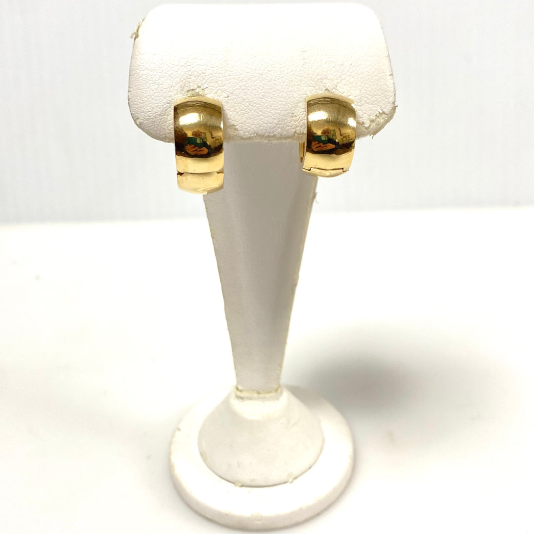 v826 Vintage JCC 14k Yellow Gold Wide "huggie" or "puffy" Hoop Pierced Earrings