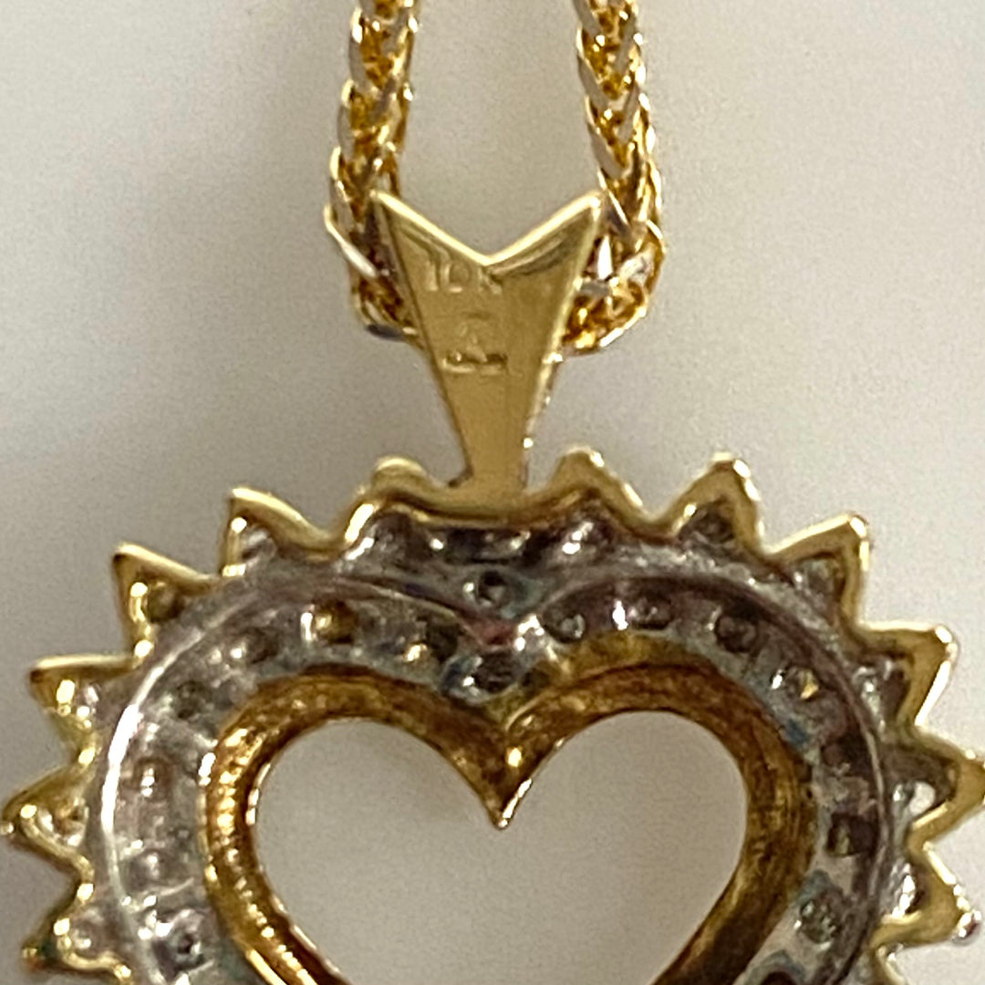 v831 Vintage 10K Yellow Gold Heart Pendant 14k Yellow Gold Chain Necklace 18"