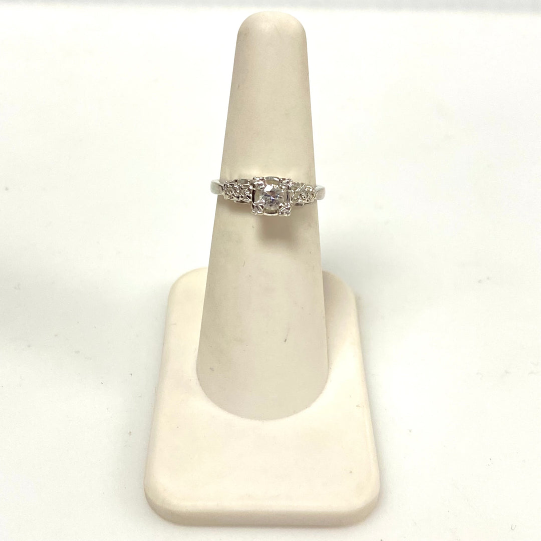 v840 Vintage 14K White Gold Art Deco Style Engagement ring Diamond Size 5.5