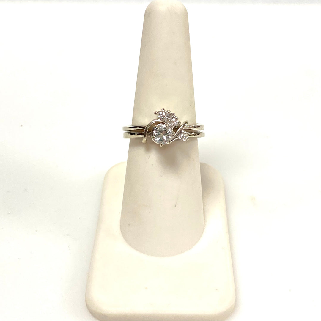 v841 Vintage 14K White Gold Bypass Design Engagement ring Diamond Size 7