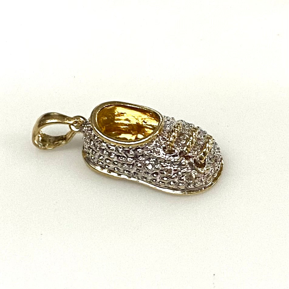 v851 Vintage 14k Gold Baby Shoe Pave-set Diamond Accents Charm Pendant