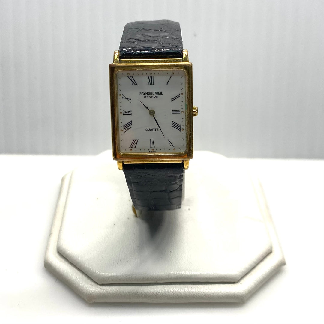 v861 Vintage Raymond Weil 18K Yellow Gold Genève "Tradition" #5775 Wrist Watch