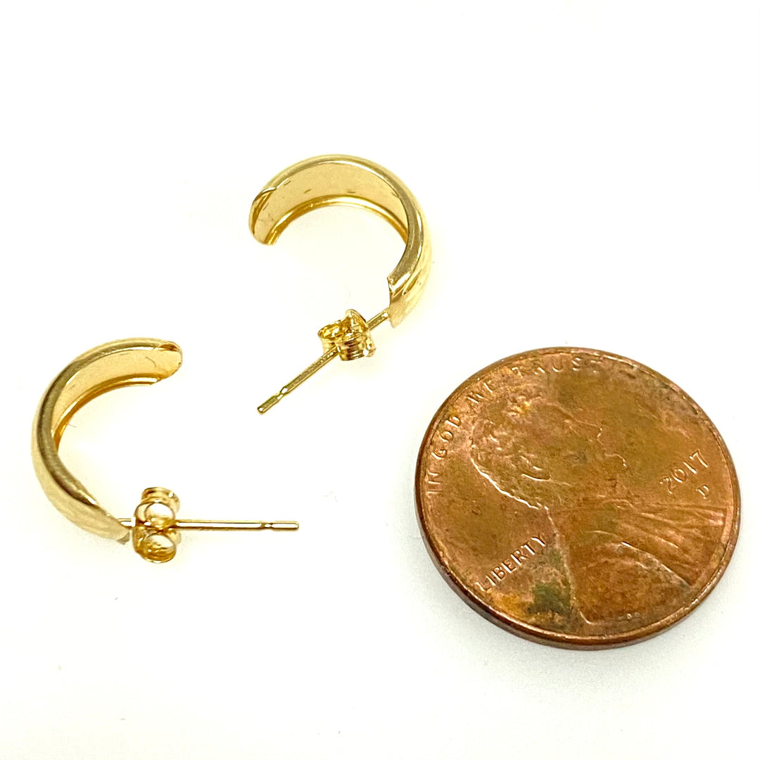 v868 Vintage 10k Yellow Gold Textured Chunky Hoop or Half-hoop Earrings