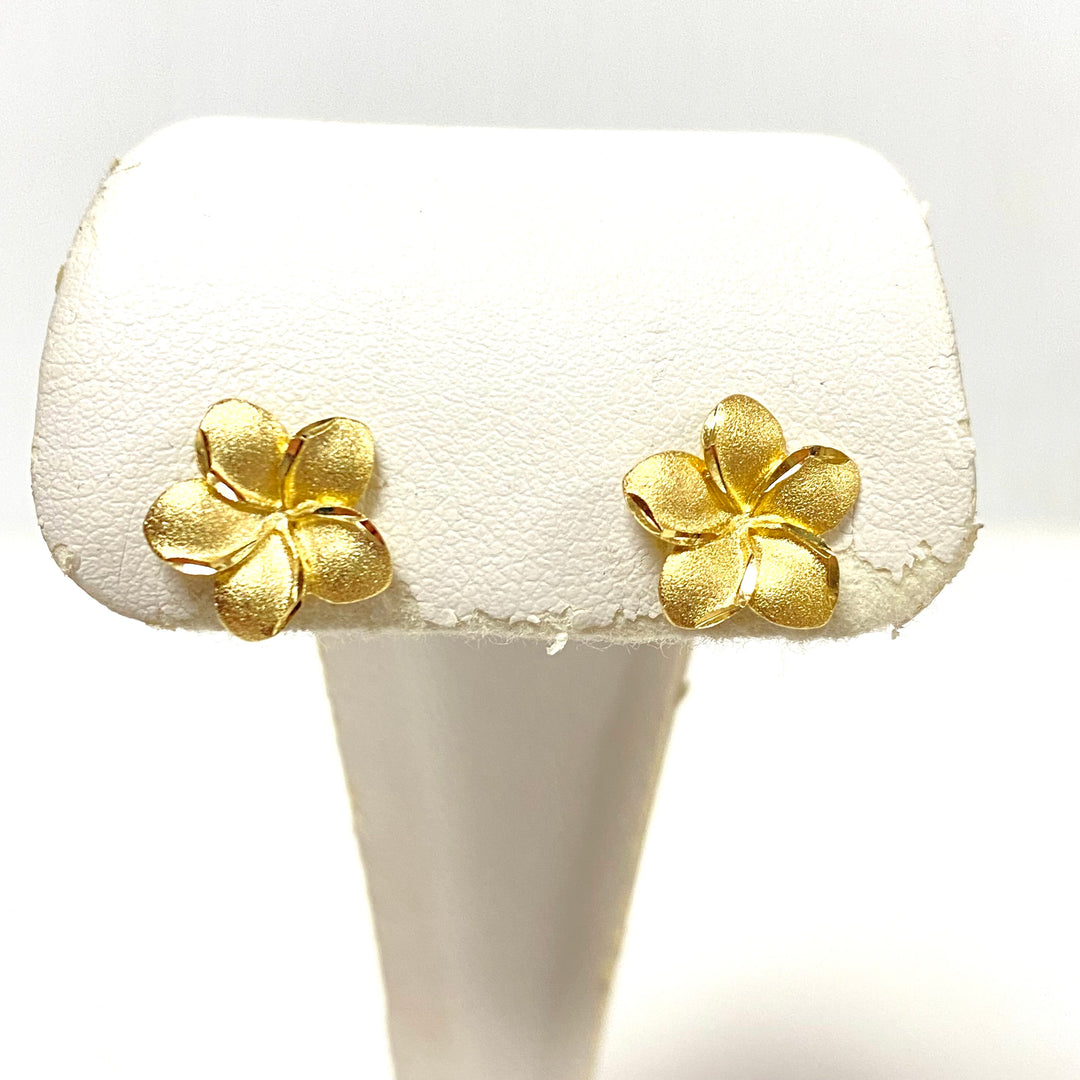 v870 Vintage 14k Yellow Gold Hawaiian Plumeria Flower Stud Earrings Pierced