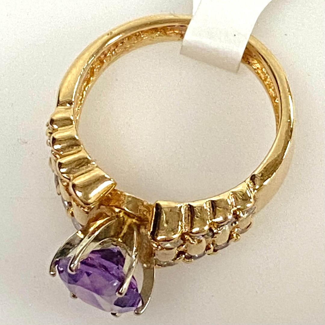 v883 Vintage 14K Yellow Gold Cocktail Ring Round-cut Amethyst Stone Size 5.25