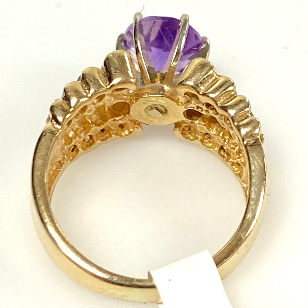 v883 Vintage 14K Yellow Gold Cocktail Ring Round-cut Amethyst Stone Size 5.25