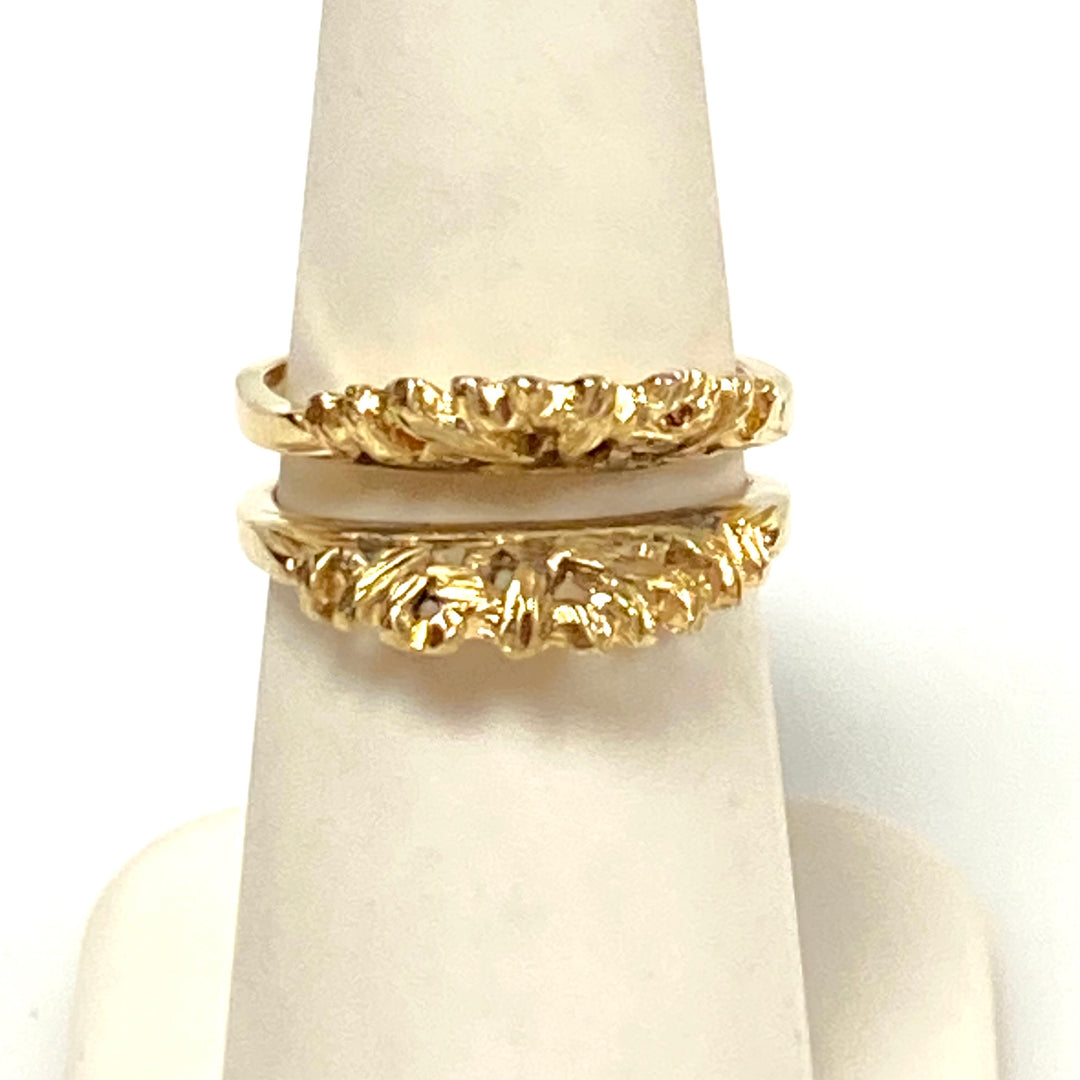 v889 Vintage 14K Yellow Gold Double-layer Hammered or Nugget Texture Ring 5.75
