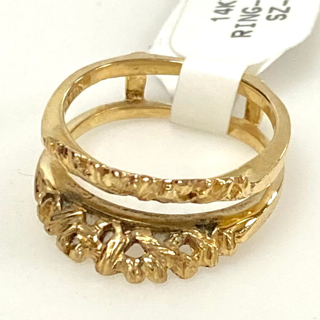v889 Vintage 14K Yellow Gold Double-layer Hammered or Nugget Texture Ring 5.75