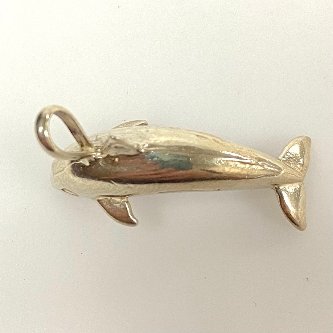 v906 Vintage 3D Sterling Silver Orca Killer Whale Pendant Charm