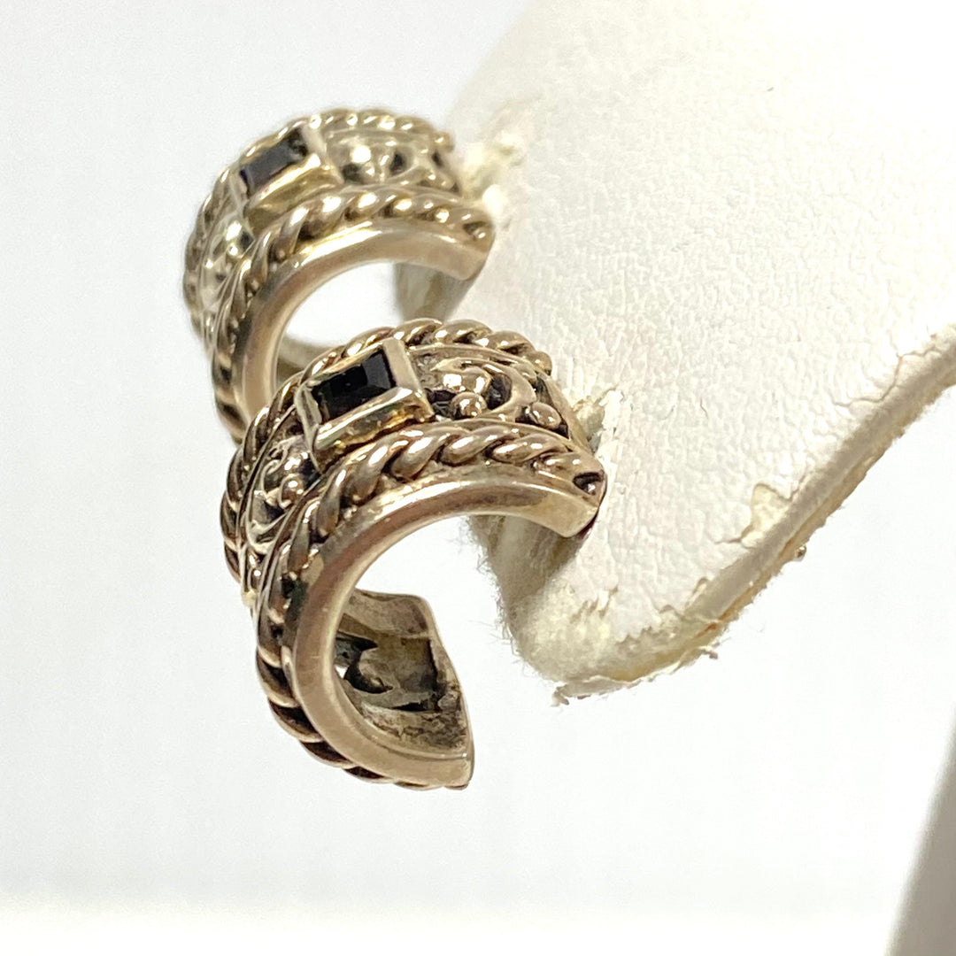 v914 Vintage Sterling Silver Huggie-style Hoop Earrings Balinese-inspired Design