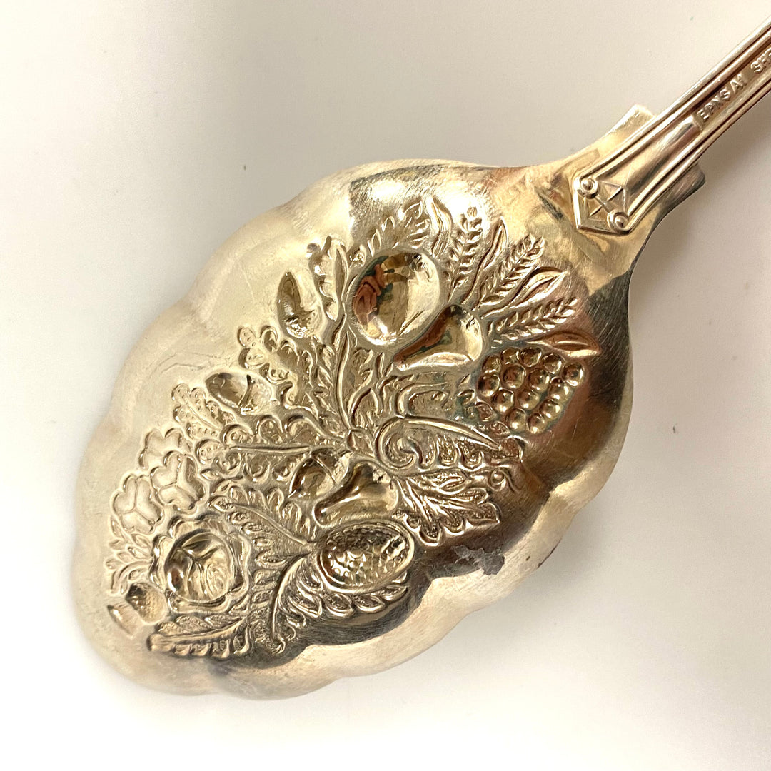 v915 Vintage Sheffield England Silver Plate Berry Embossed Fruit Serving Spoon