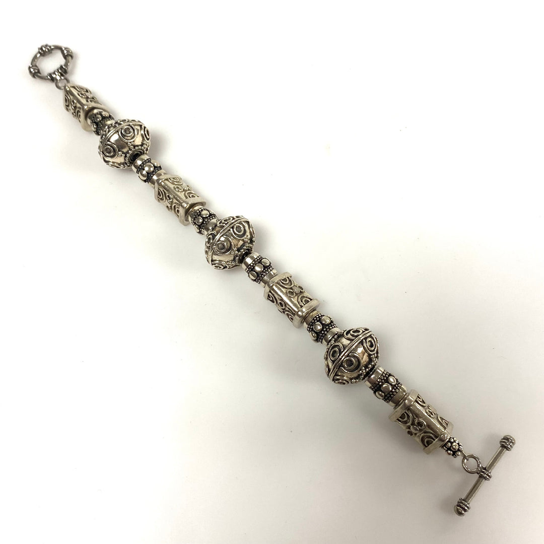 v922 Vintage Sterling Silver Links and Beads Toggle Clasp Bracelet 8" Long