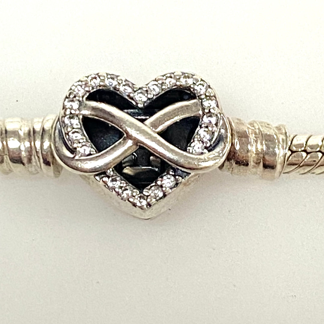 v925 Pandora Moments Sparkling Infinity Heart Clasp Snake Chain Bracelet Silver
