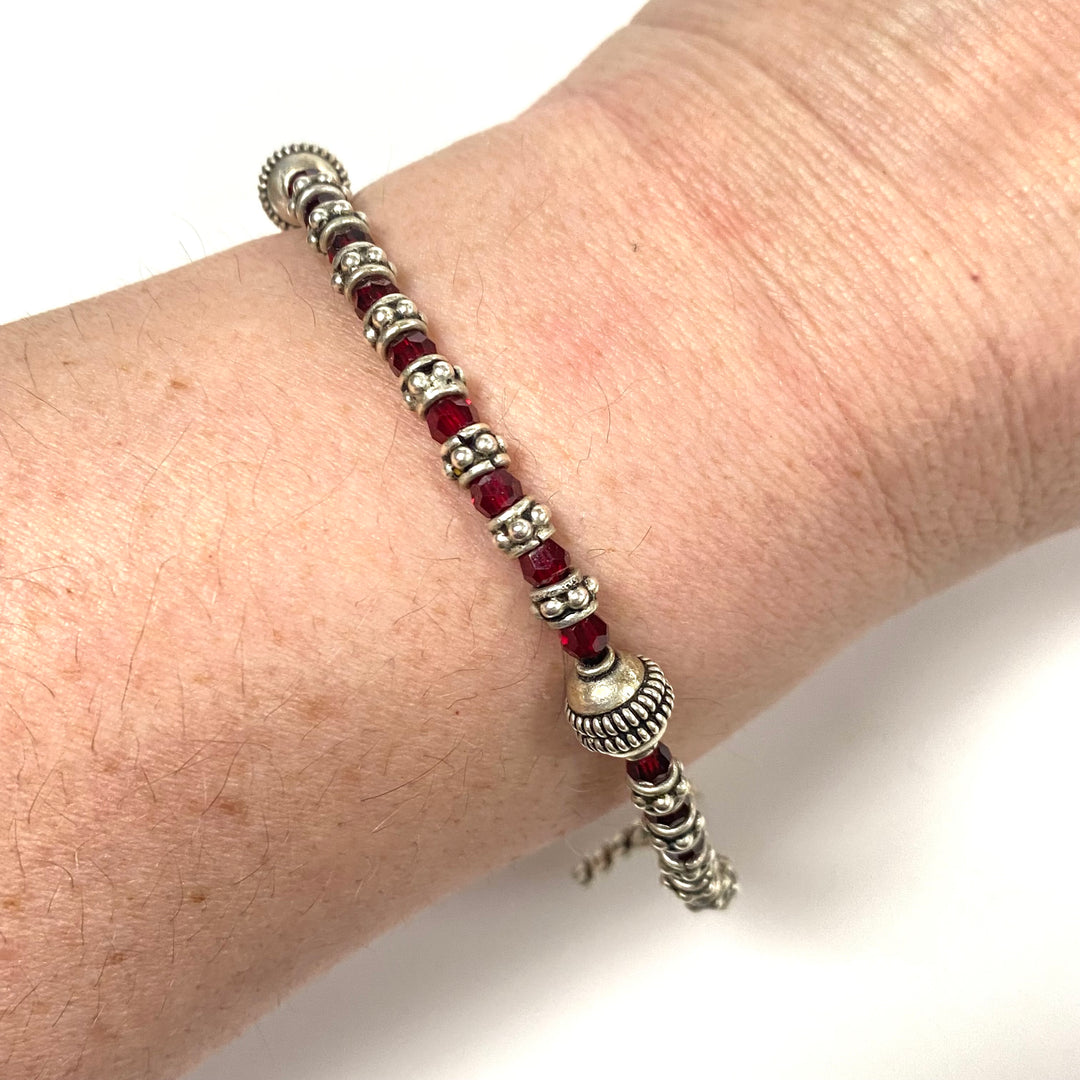 v929 Vintage Sterling Silver Beaded Bracelet Red Faceted Crystals 8" Long