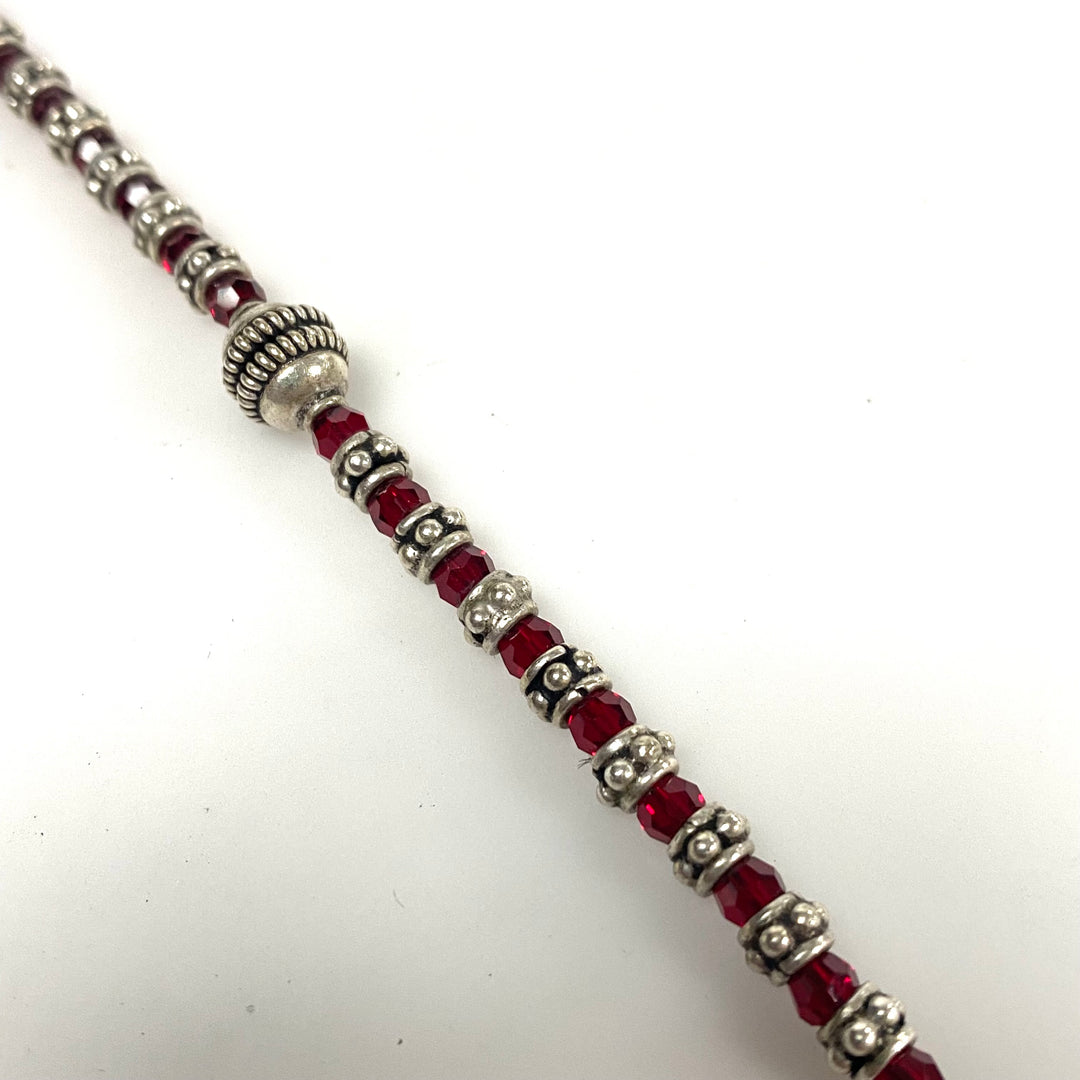v929 Vintage Sterling Silver Beaded Bracelet Red Faceted Crystals 8" Long