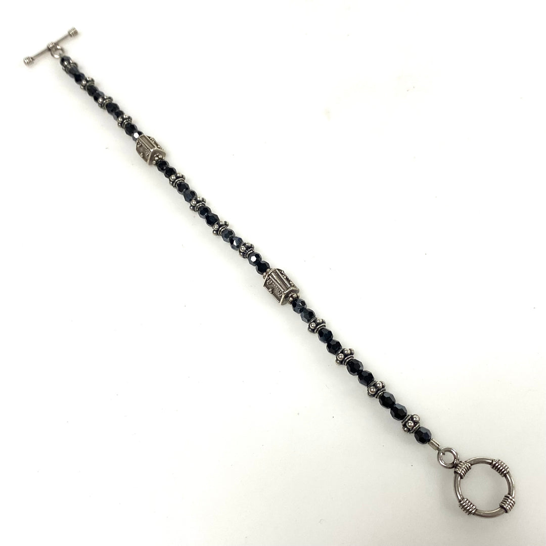 v930 Vintage Sterling Silver Beaded Bracelet Black Faceted Crystals 7.5" Long