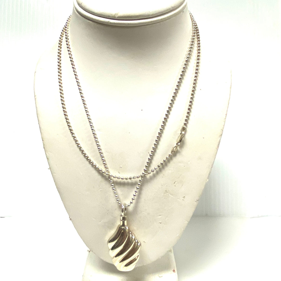 v938 Vintage Sterling Silver "shrimp" Pendant on Silver Ball Chain Necklace 36"