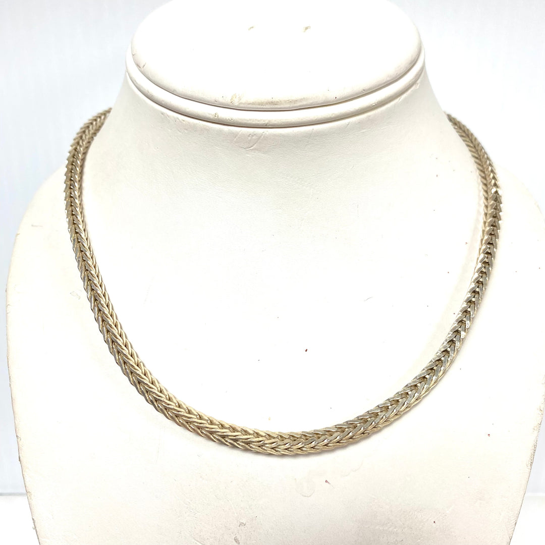 v947 Vintage Sterling Silver 17" Long Spiga or Wheat Style Link Chain Necklace