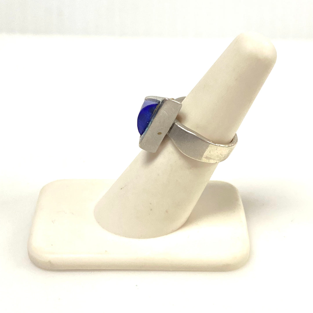 v953 Vintage Sterling Silver Ring Triangular Cabochon Stone Accented Band Ring Size 5.75