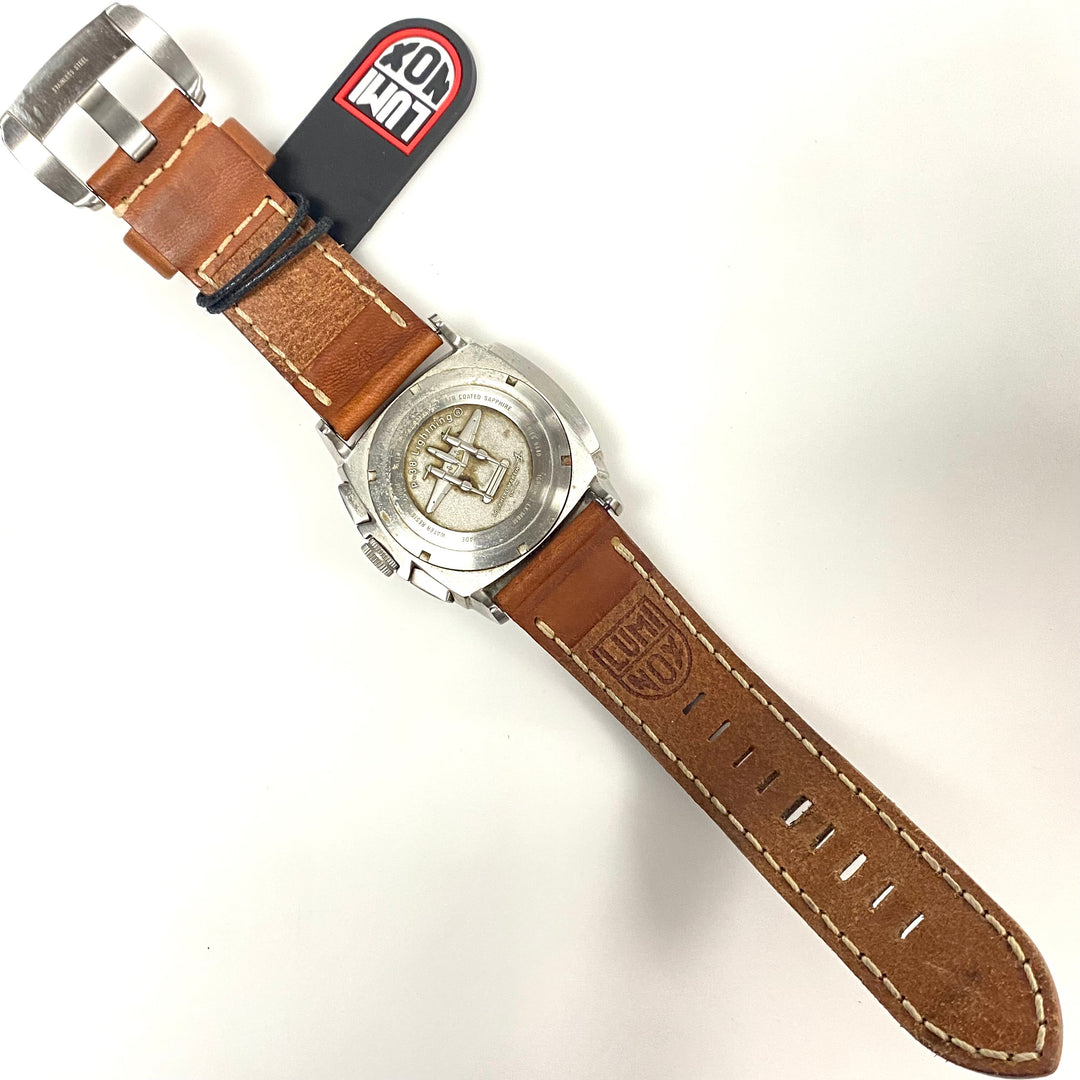 v978 Luminox Air P-38 Lightning Chronograph Model 9447 Swiss-made Quartz Watch