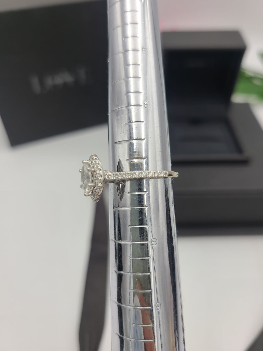 k827 Lovely Ladies Vera Wang Love 14kt White Gold Marquise Diamond Engagement Ring