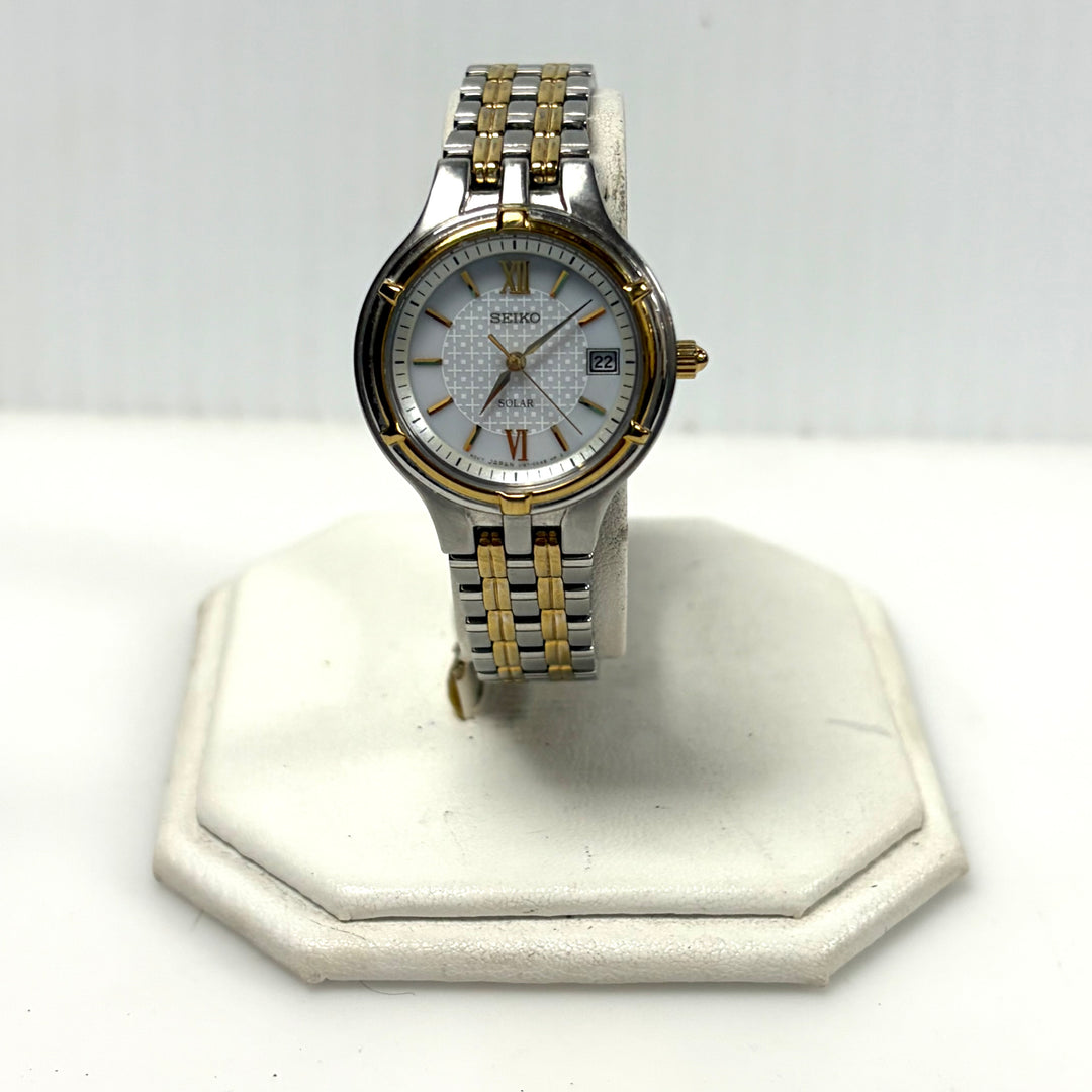 w017 Seiko Women's Solar Japan Movement Dress Watch Two-tone Stainless Steel