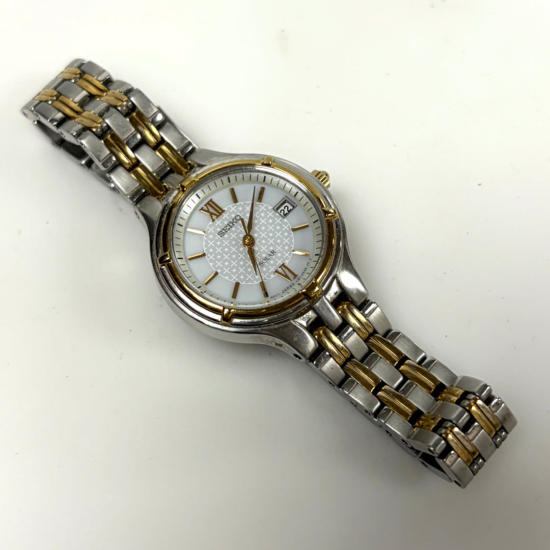 w017 Seiko Women's Solar Japan Movement Dress Watch Two-tone Stainless Steel