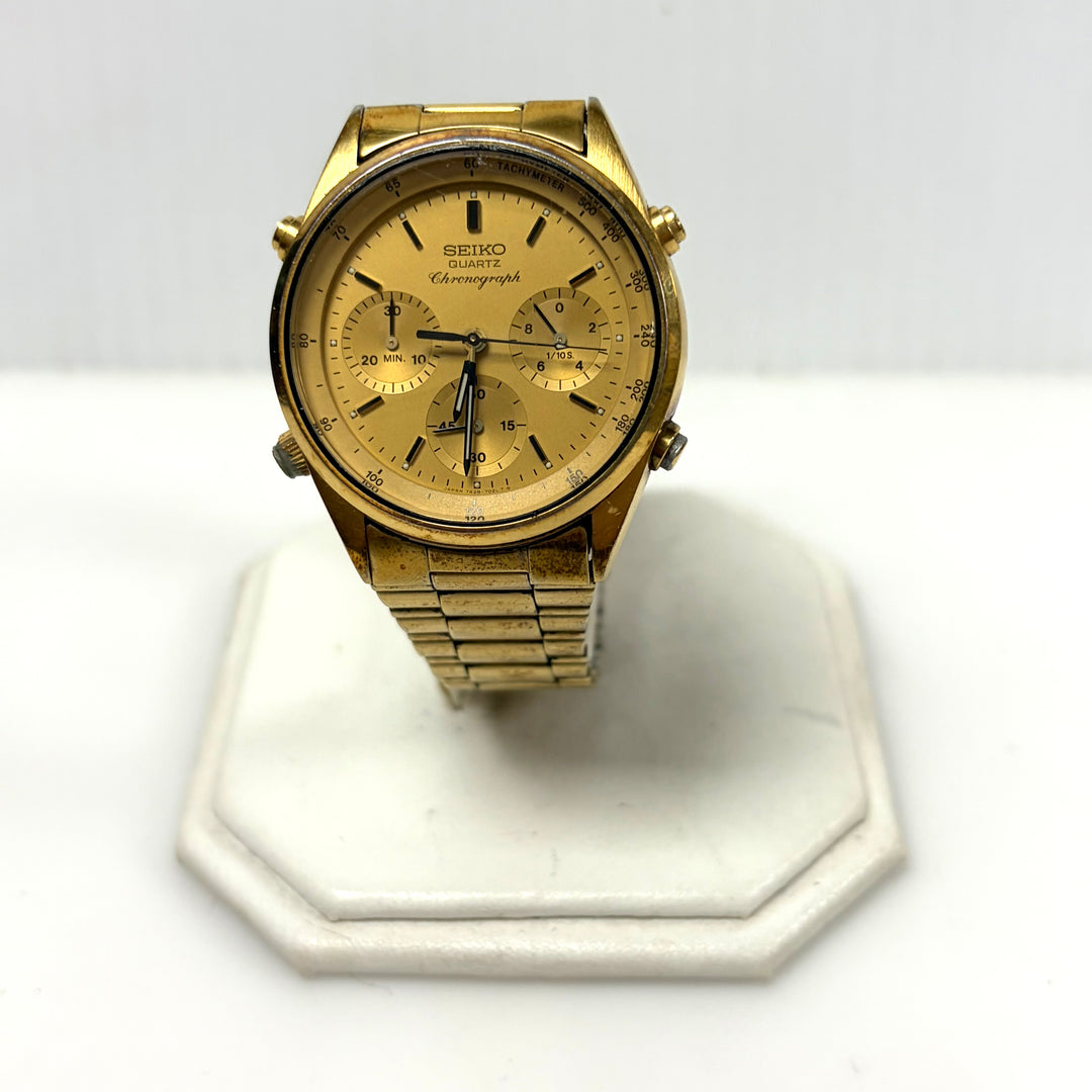 w028 Vintage Seiko 7A28-7029 Quartz Chronograph "Golden Bond" Wrist Watch + Box